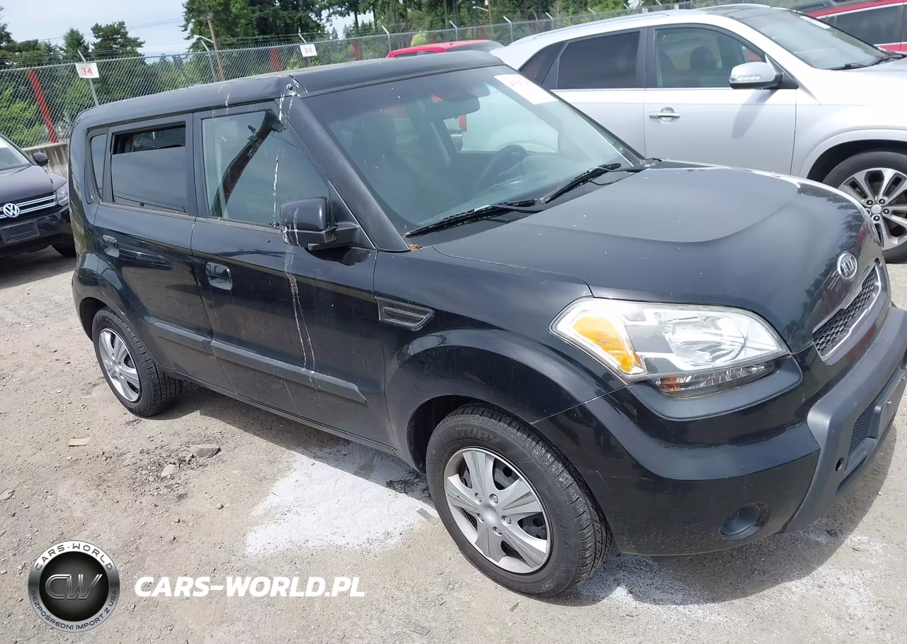 2010 Kia Soul +