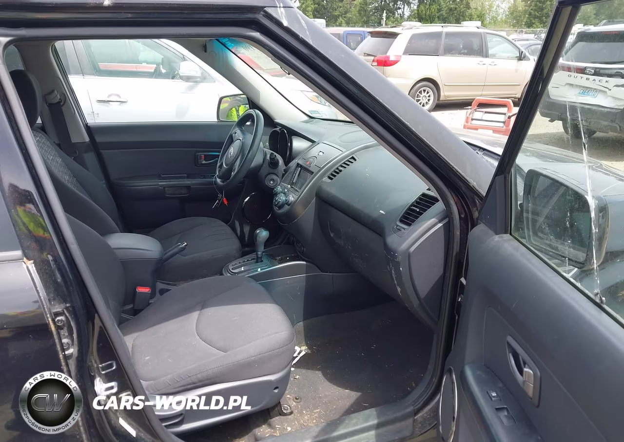 2010 Kia Soul + VIN:KNDJT2A29A7125675 - 5