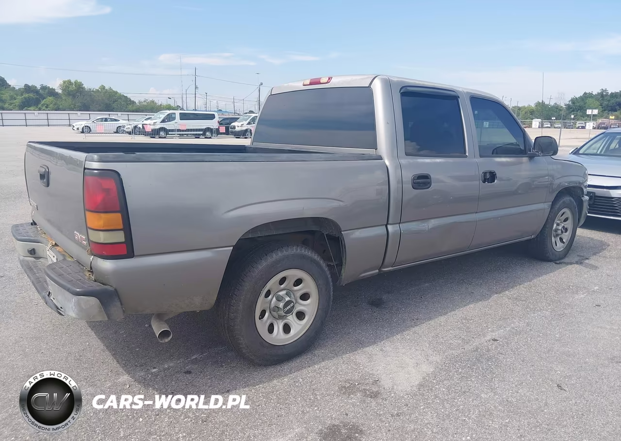 2007 GMC Sierra 1500 Classic Sl VIN:2GTEC13V471164618 - 4