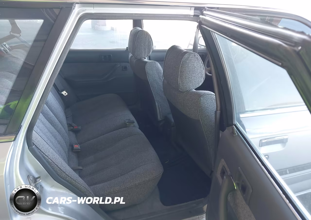 1989 Toyota Camry Dlx VIN:JT2SV21W3K0296703 - 8