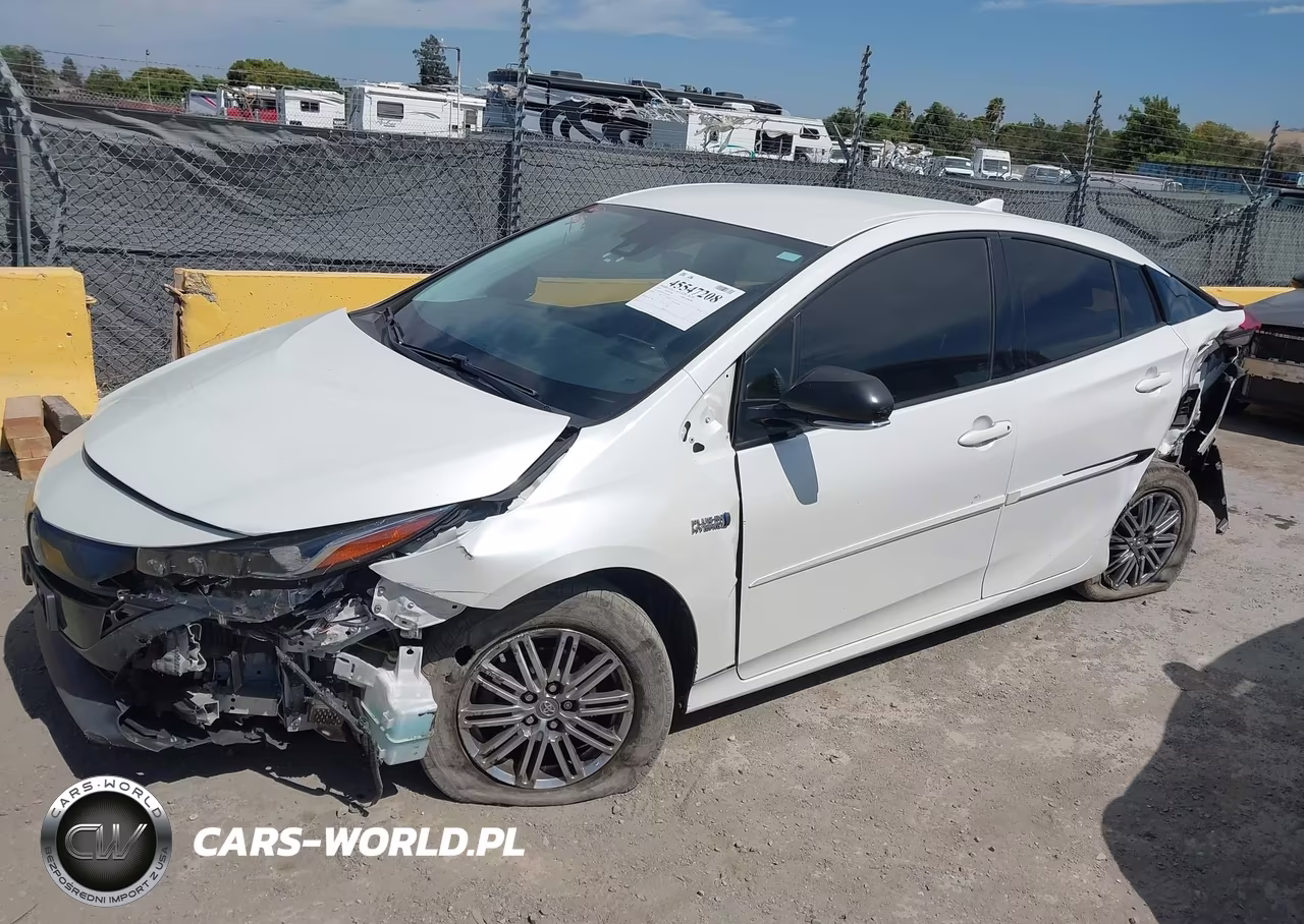 2018 Toyota Prius Prime Premium VIN:JTDKARFP7J3100708 - 2