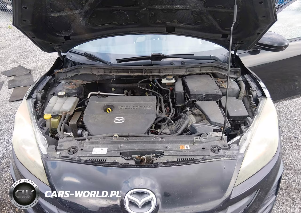 2011 Mazda Mazda3 I Touring VIN:JM1BL1VGXB1422074 - 10