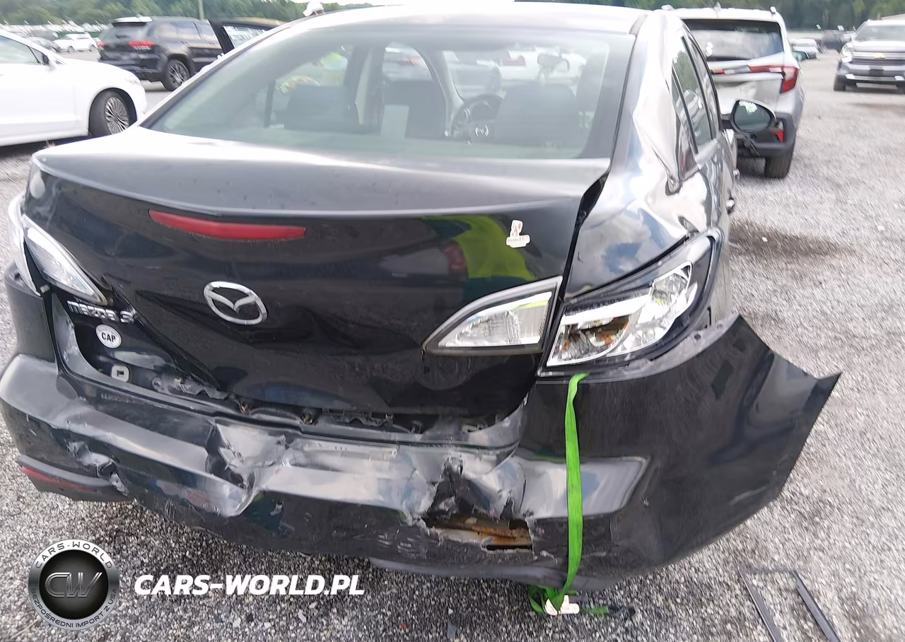 2011 Mazda Mazda3 I Touring VIN:JM1BL1VGXB1422074 - 6