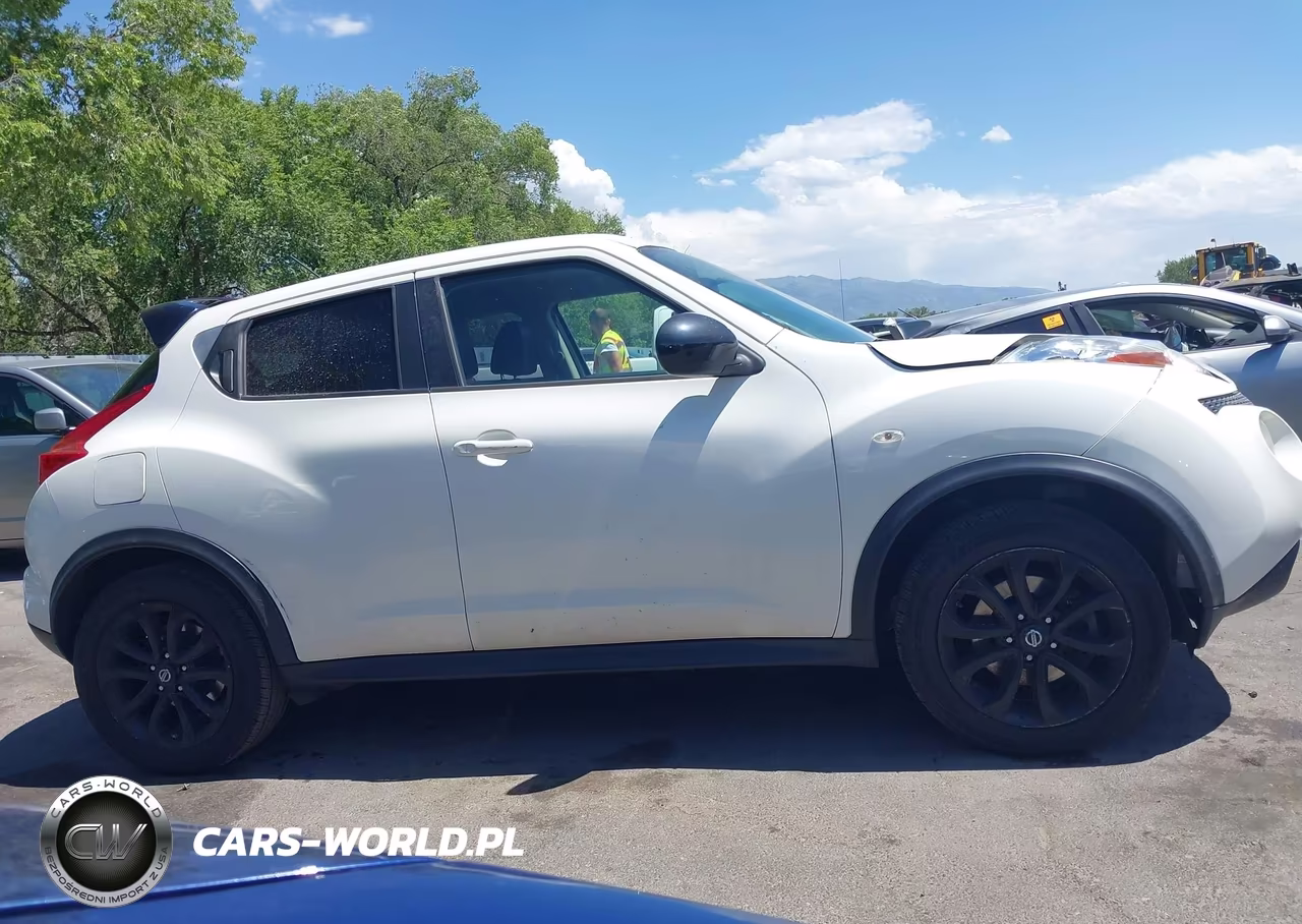 2014 Nissan Juke S VIN:JN8AF5MV2ET357700 - 13