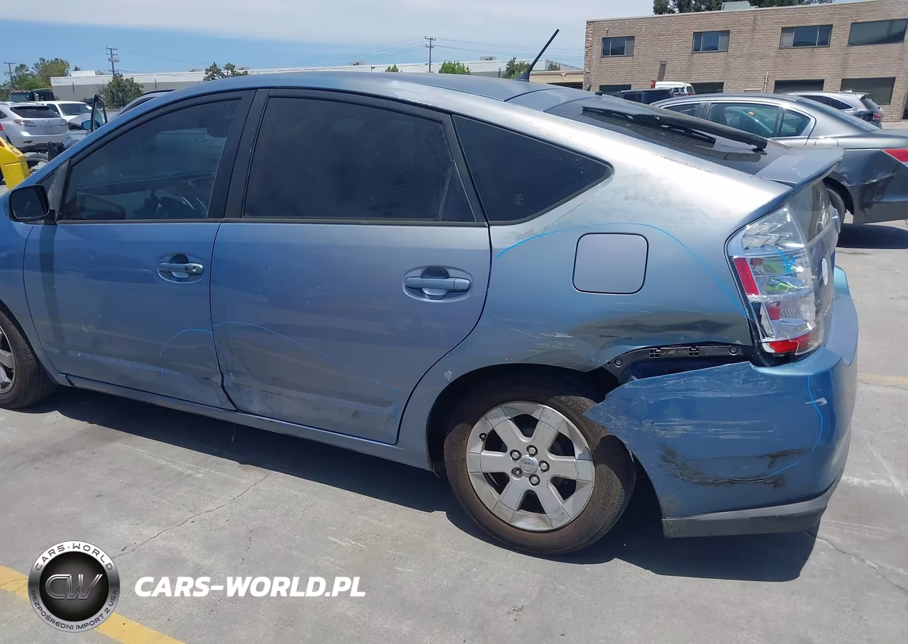 2004 Toyota Prius VIN:JTDKB20U240060692 - 6