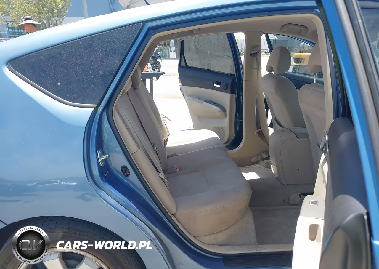 2004 Toyota Prius VIN:JTDKB20U240060692 - 8