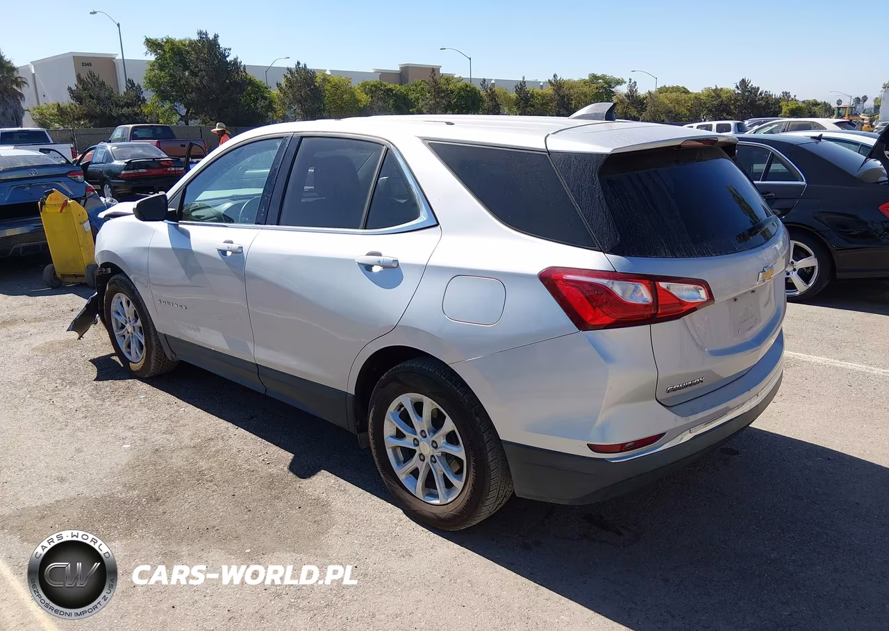 2019 Chevrolet Equinox Lt VIN:3GNAXKEV0KS517057 - 3