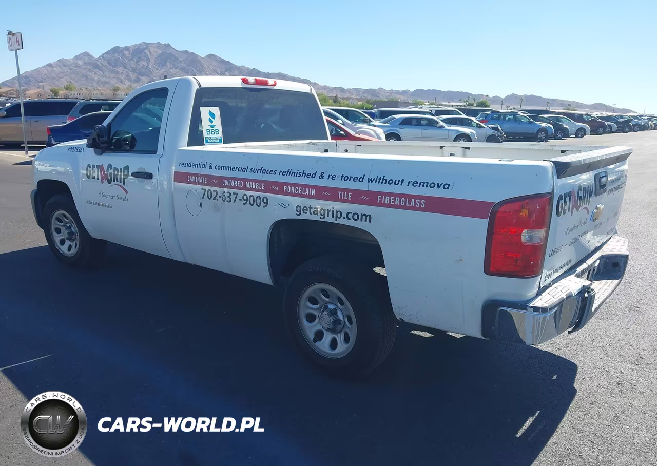 2008 Chevrolet Silverado 1500 Work Truck VIN:1GCEC14X58Z111631 - 3