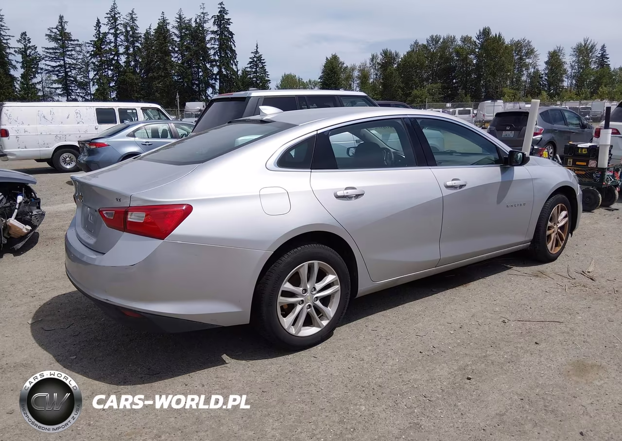 2016 Chevrolet Malibu 1Lt VIN:1G1ZE5ST9GF299260 - 4