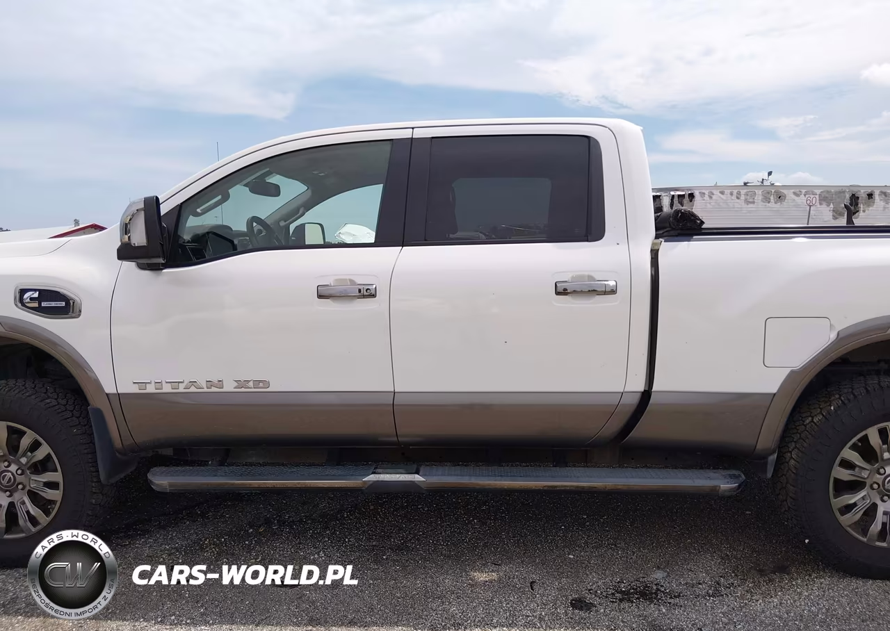 2017 Nissan Titan Xd Platinum Reserve Diesel VIN:1N6BA1F40HN565656 - 14