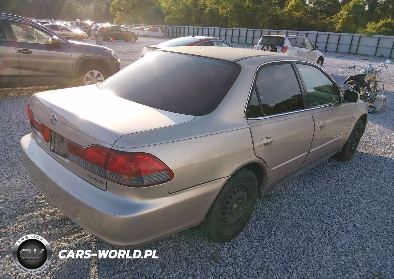 2002 Honda Accord 2.3 Lx VIN:1HGCG66562A017012 - 4