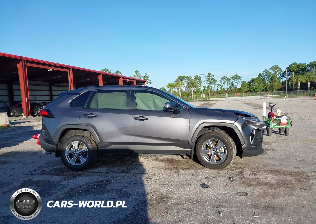 2024 Toyota Rav4 Hybrid Xle VIN:4T3RWRFV2RU142713 - 13