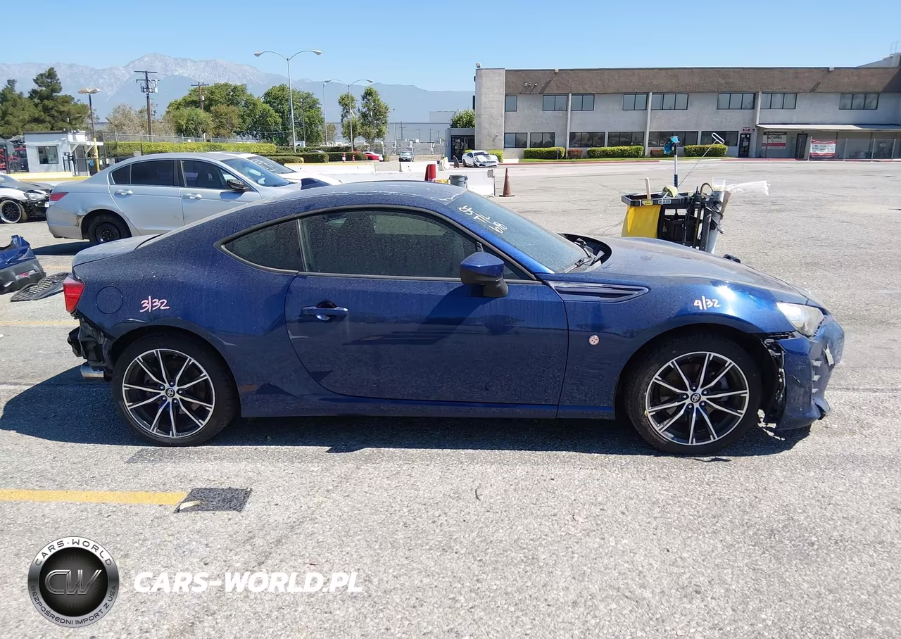 2017 Toyota 86 VIN:JF1ZNAA18H8703516 - 14
