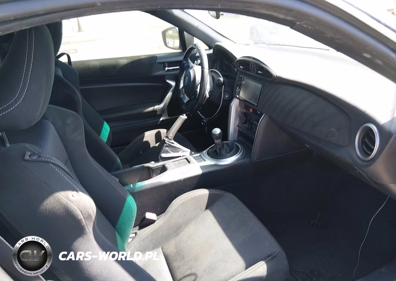2017 Toyota 86 VIN:JF1ZNAA18H8703516 - 5
