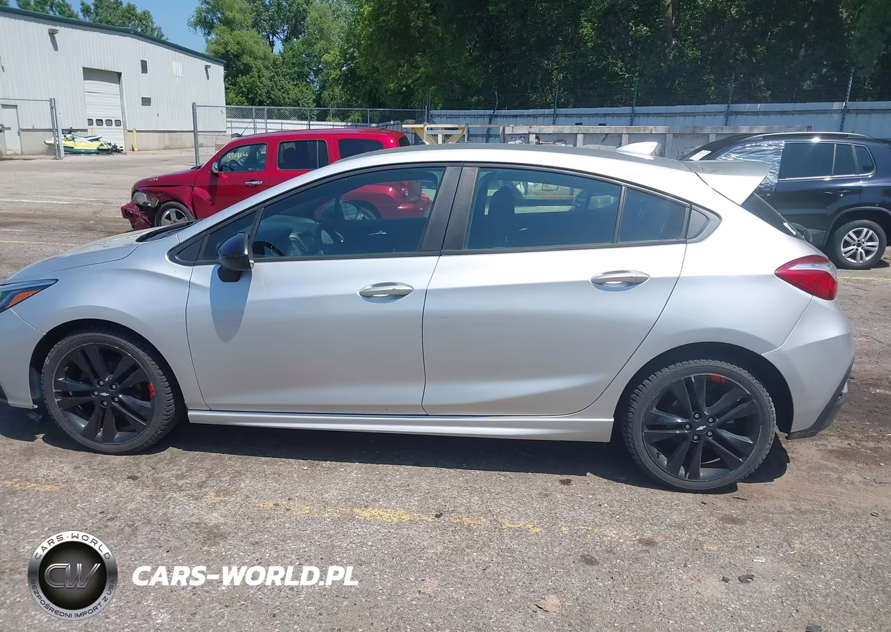 2018 Chevrolet Cruze Lt Auto VIN:3G1BE6SM9JS608129 - 14