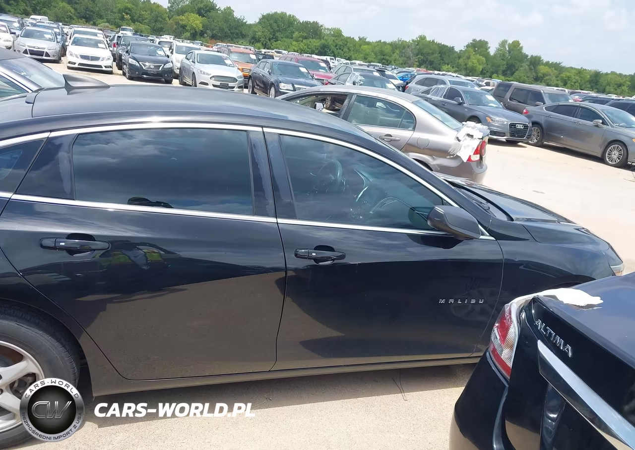 2017 Chevrolet Malibu Ls VIN:1G1ZB5ST4HF135828 - 13