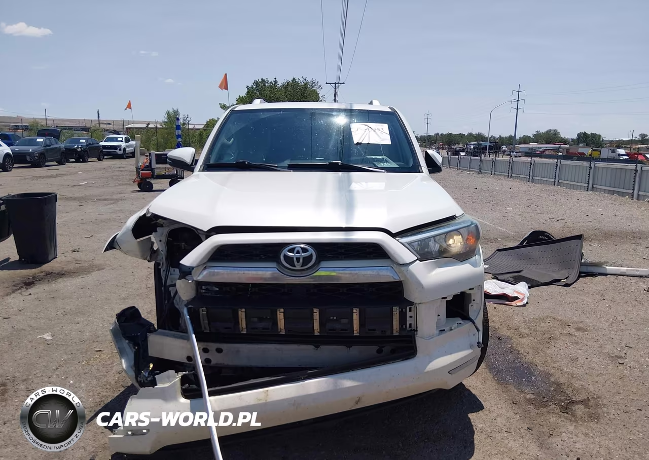 2018 Toyota 4Runner Limited VIN:JTEBU5JR4J5540118 - 13