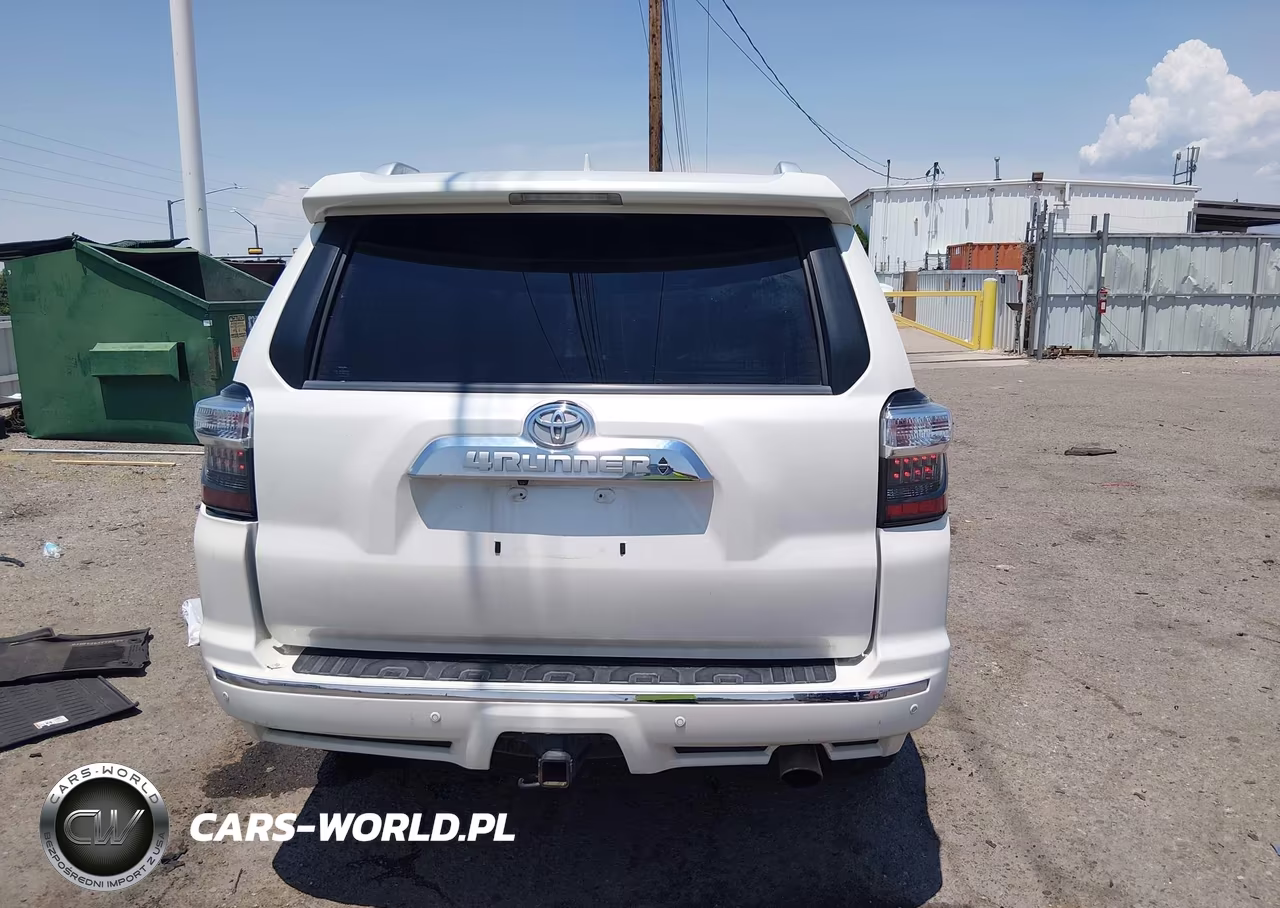 2018 Toyota 4Runner Limited VIN:JTEBU5JR4J5540118 - 17
