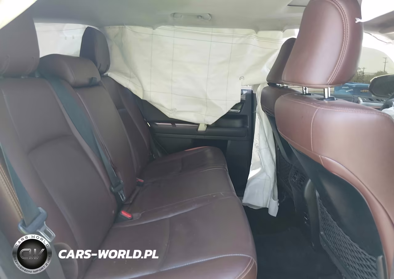 2018 Toyota 4Runner Limited VIN:JTEBU5JR4J5540118 - 8