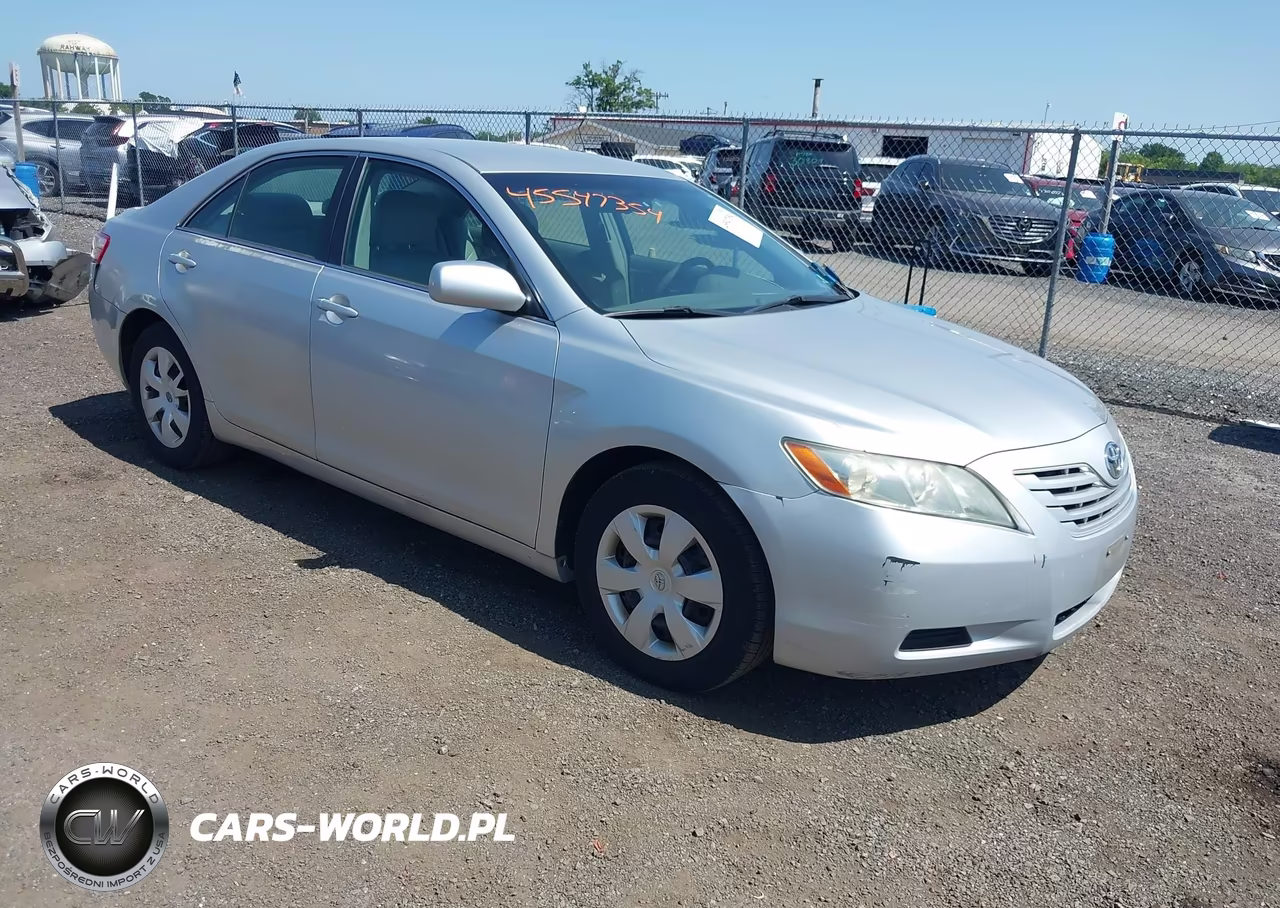 2007 Toyota Camry Le – zdjęcie 1 z 11