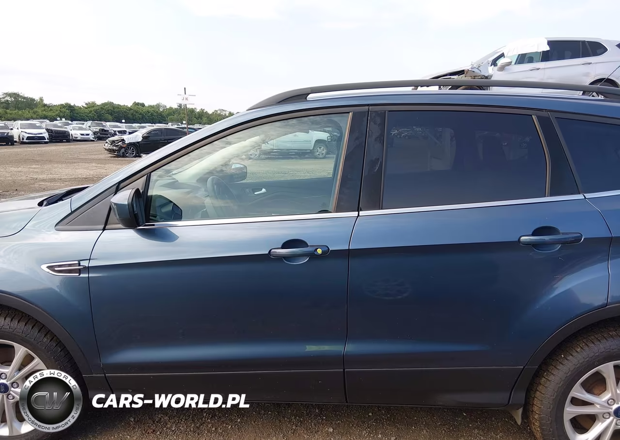2018 Ford Escape Se VIN:1FMCU9GD4JUA89687 - 14