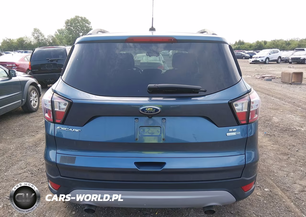 2018 Ford Escape Se VIN:1FMCU9GD4JUA89687 - 16