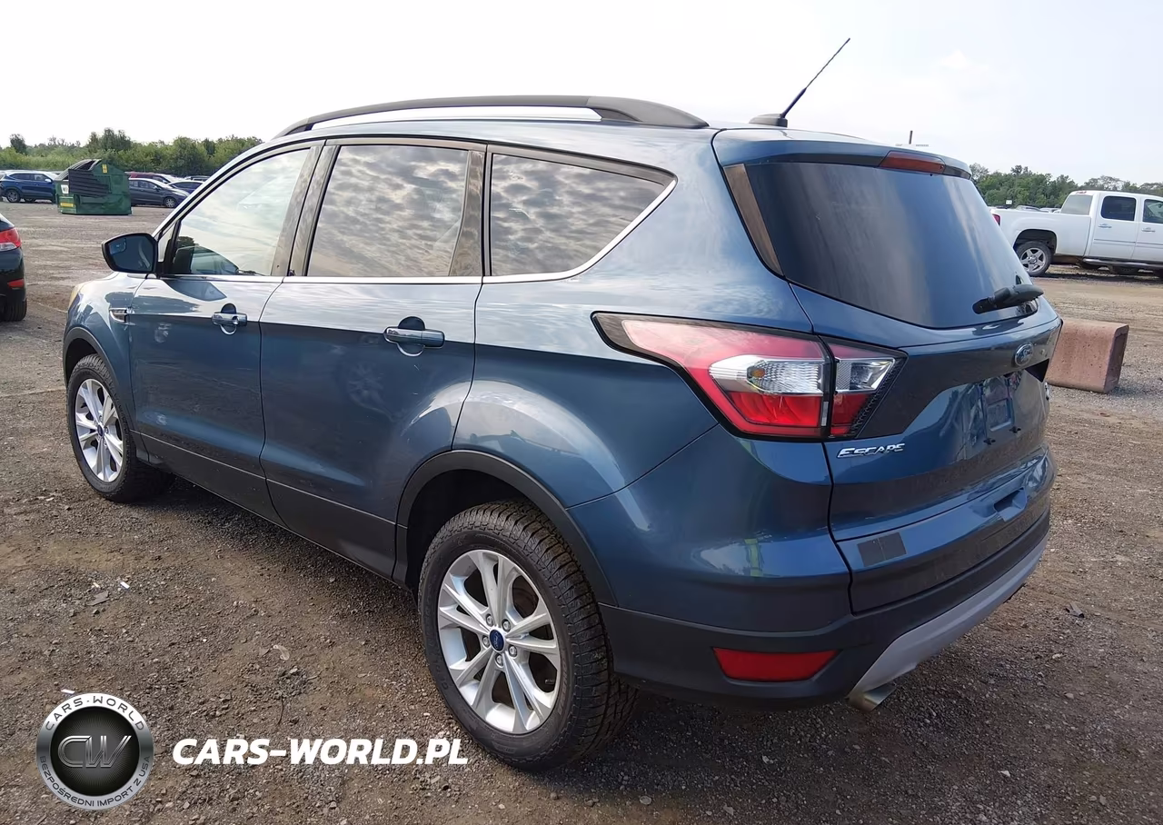 2018 Ford Escape Se VIN:1FMCU9GD4JUA89687 - 3