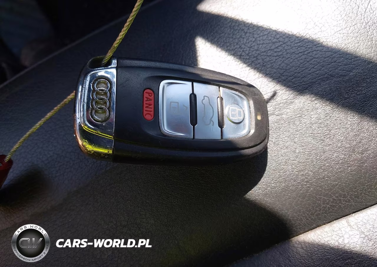 2011 Audi Q5 2.0T Premium VIN:WA1LFAFPXBA069629 - 11