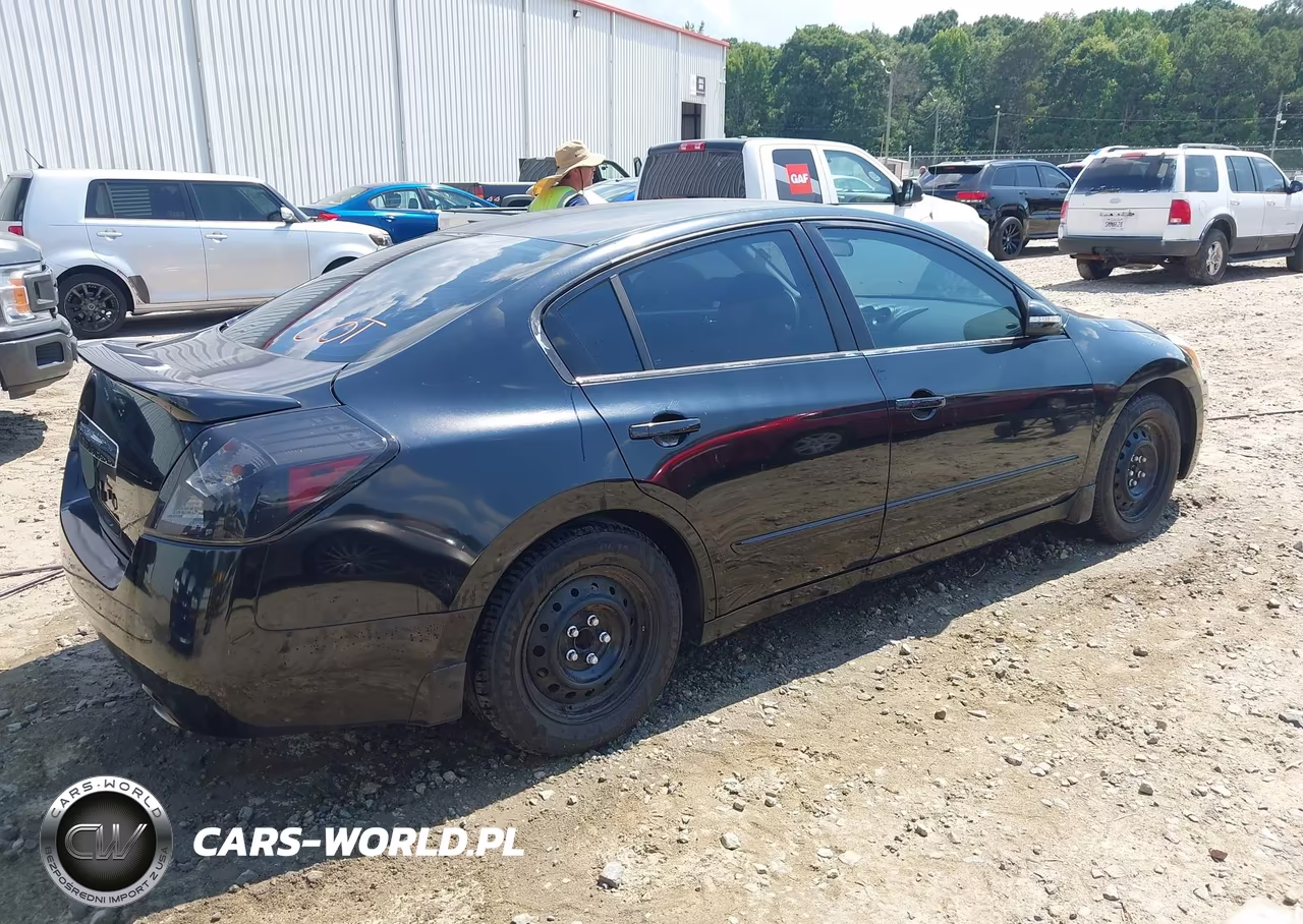 2011 Nissan Altima 2.5 S VIN:1N4AL2AP4BN499769 - 4