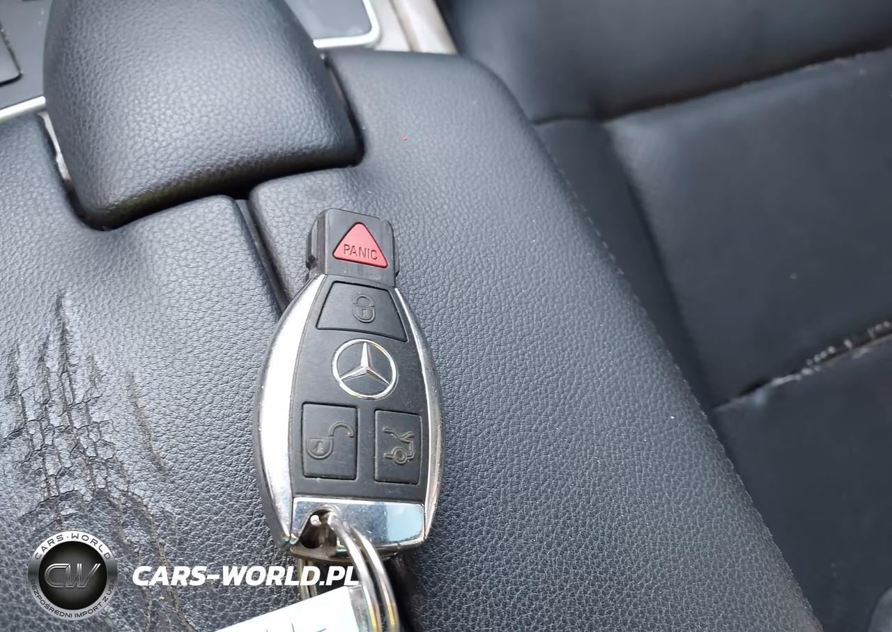 2011 Mercedes-Benz E 350 4Matic VIN:WDDHF8HB0BA309511 - 11
