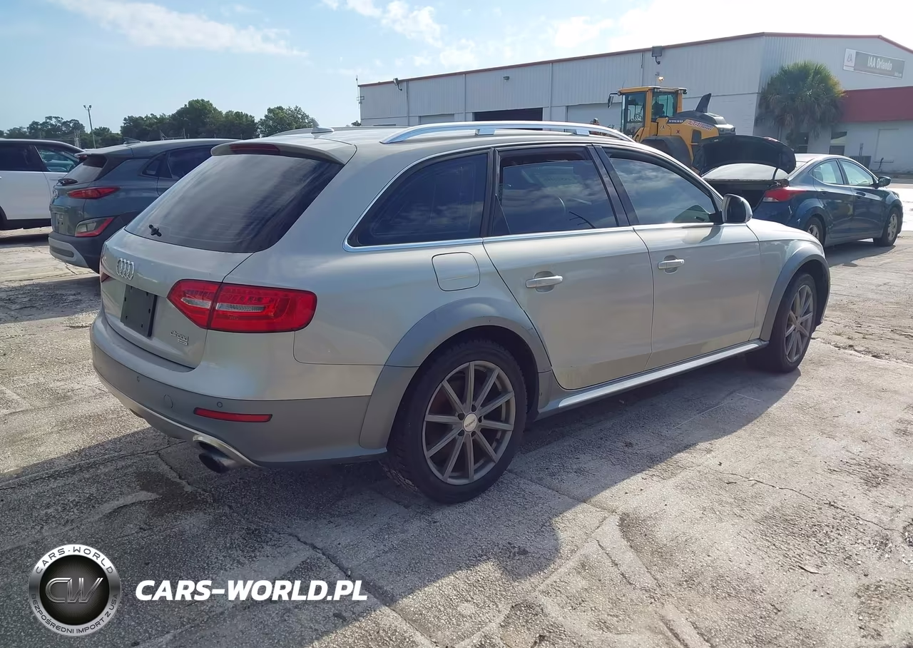 2014 Audi Allroad 2.0T Premium VIN:WA1UFAFL1EA052126 - 4