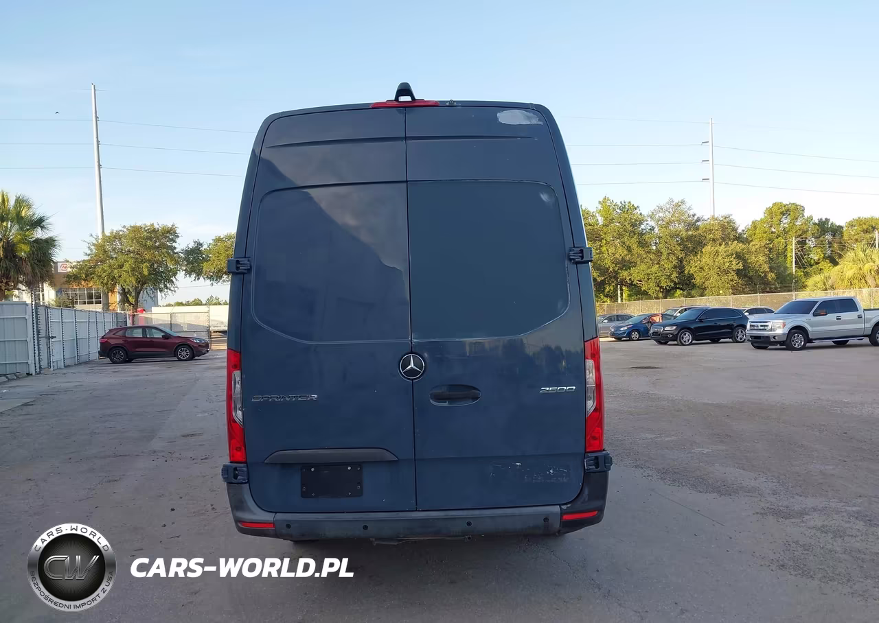 2019 Mercedes-Benz Sprinter 2500 High Roof V6 VIN:WD4PF1CD5KP147173 - 16