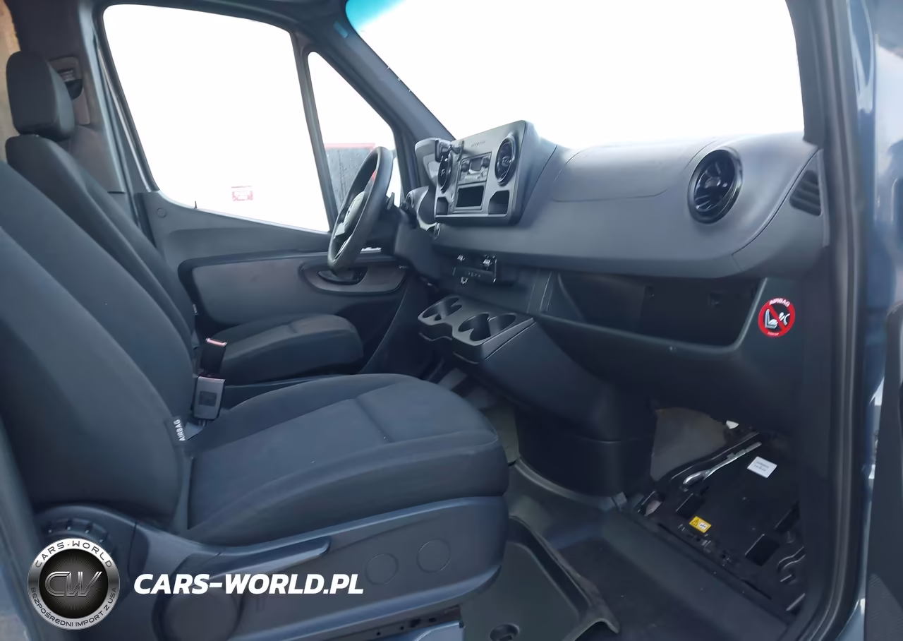 2019 Mercedes-Benz Sprinter 2500 High Roof V6 VIN:WD4PF1CD5KP147173 - 5