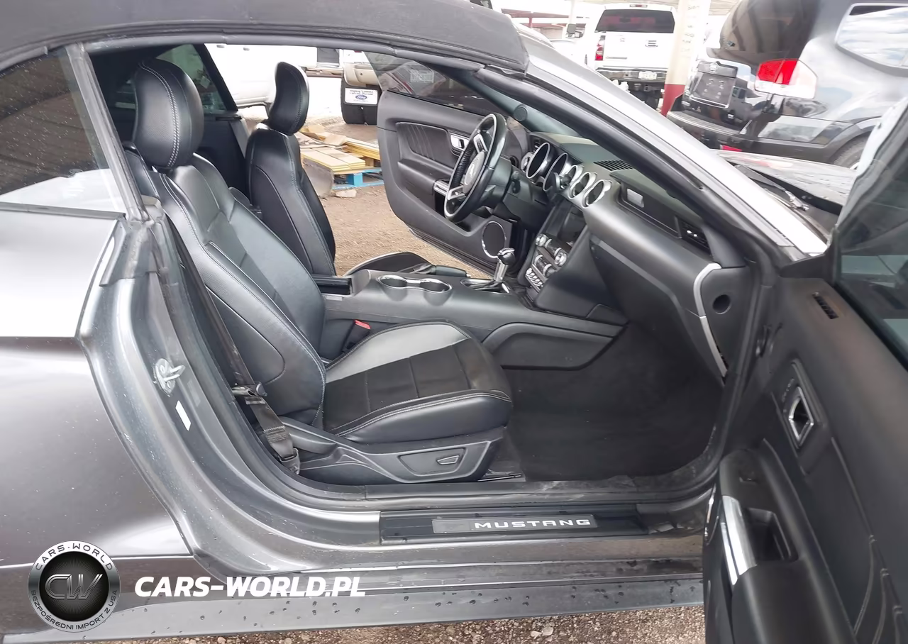 2022 Ford Mustang Ecoboost Premium VIN:1FATP8UH4N5107091 - 5