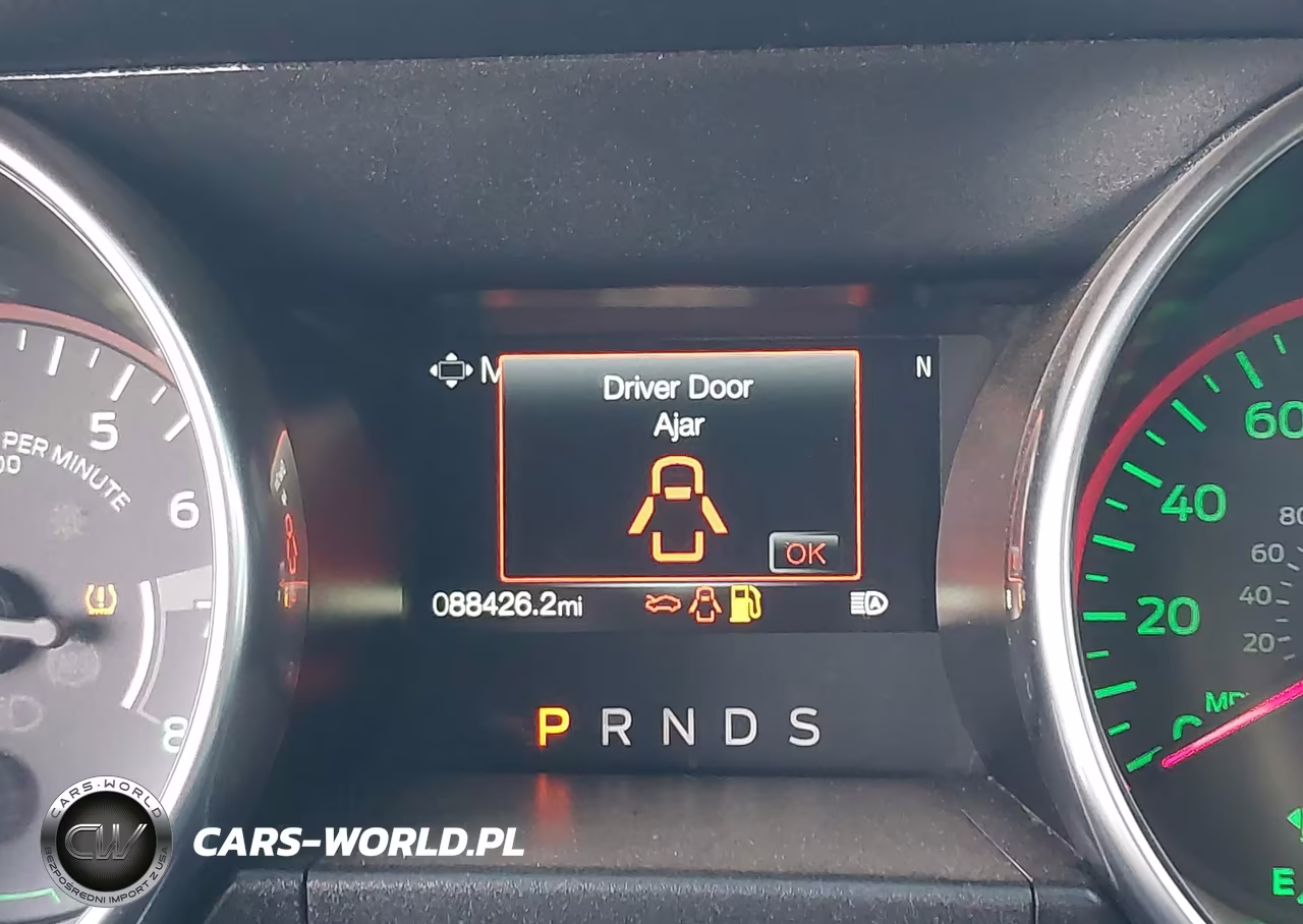 2022 Ford Mustang Ecoboost Premium VIN:1FATP8UH4N5107091 - 7