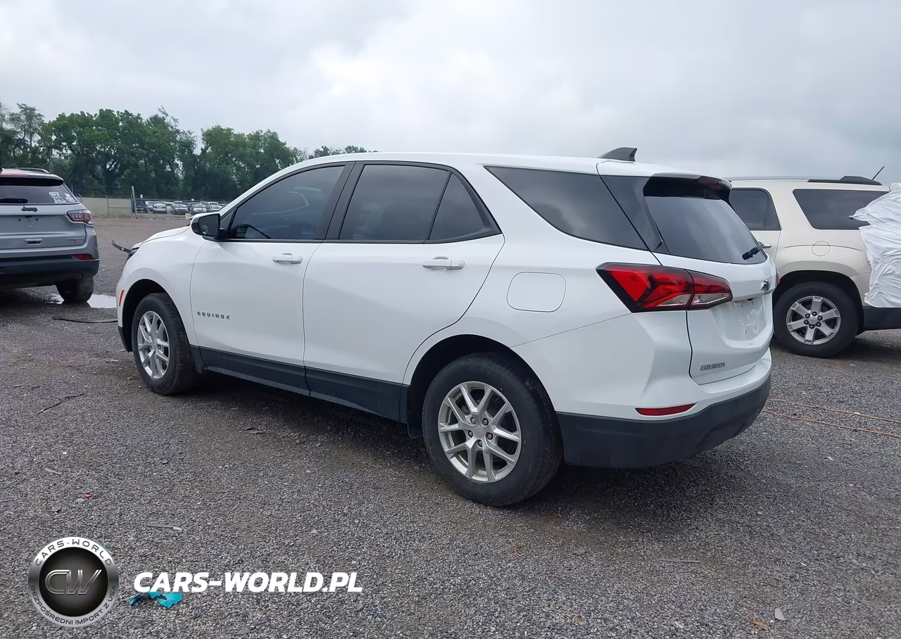 2023 Chevrolet Equinox Awd Ls VIN:3GNAXSEG4PL164132 - 3