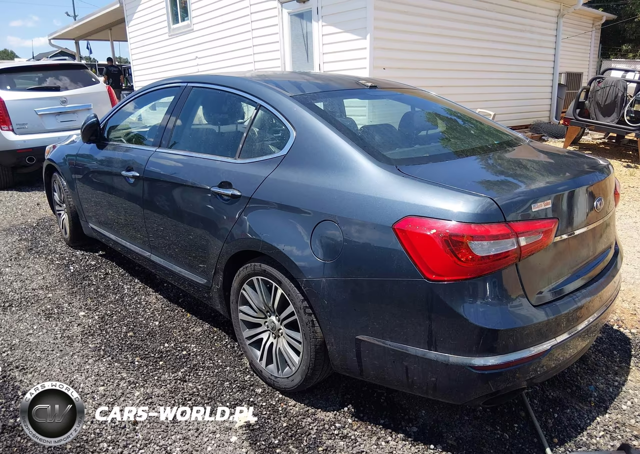 2015 Kia Cadenza Premium VIN:KNALN4D70F5168629 - 3
