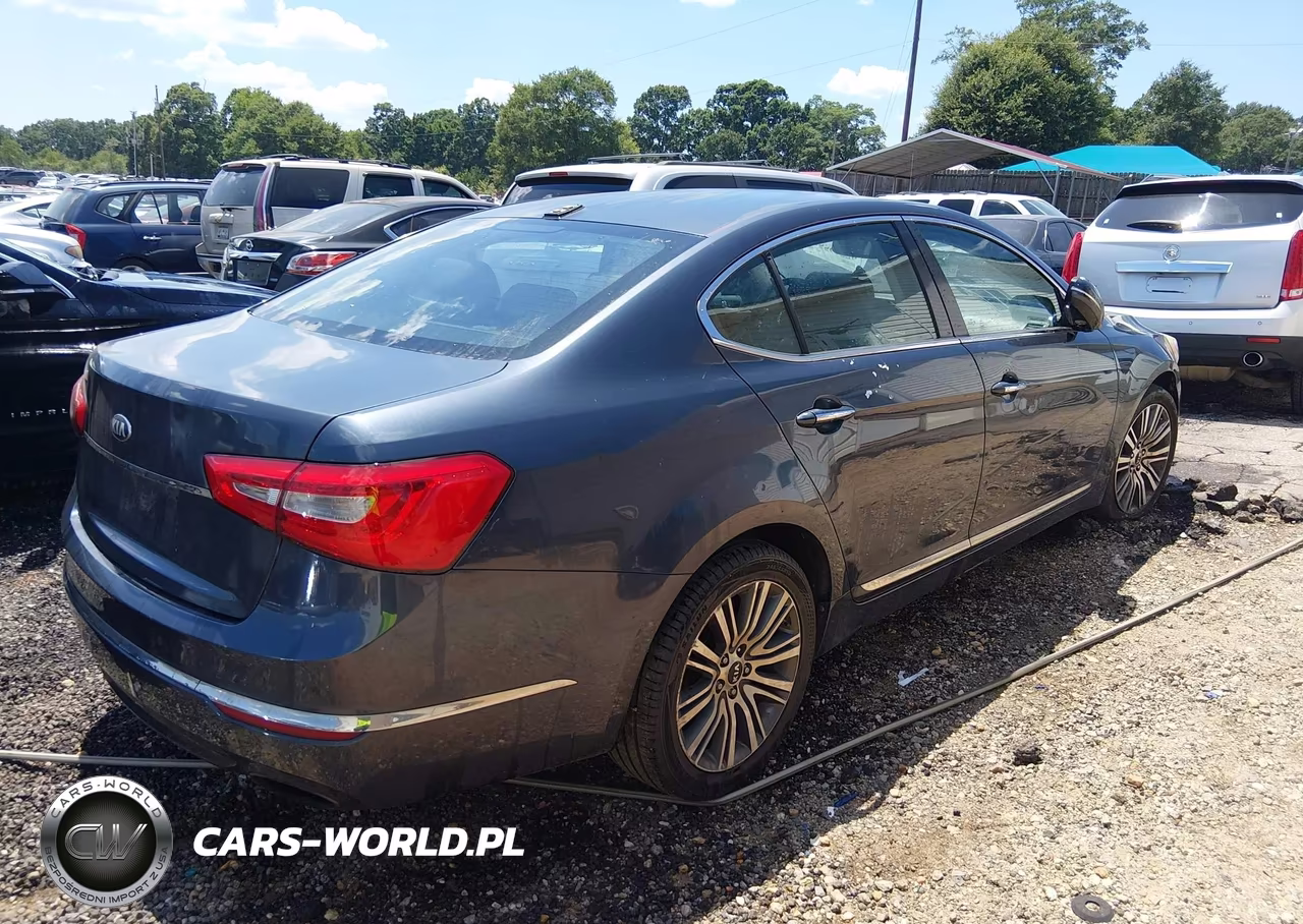 2015 Kia Cadenza Premium VIN:KNALN4D70F5168629 - 4