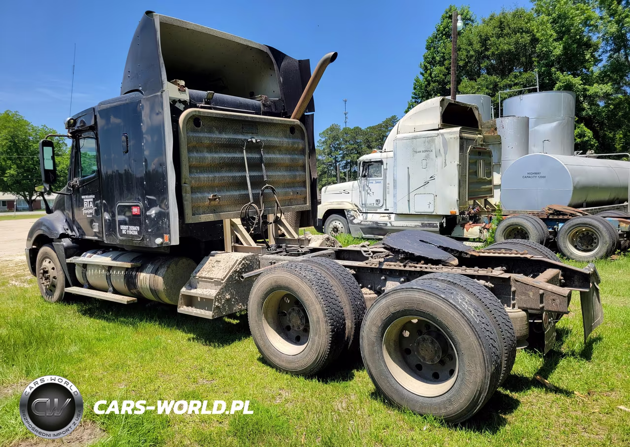 2007 Freightliner Conventional Columbia VIN:1FUJA6CK37LY41295 - 3