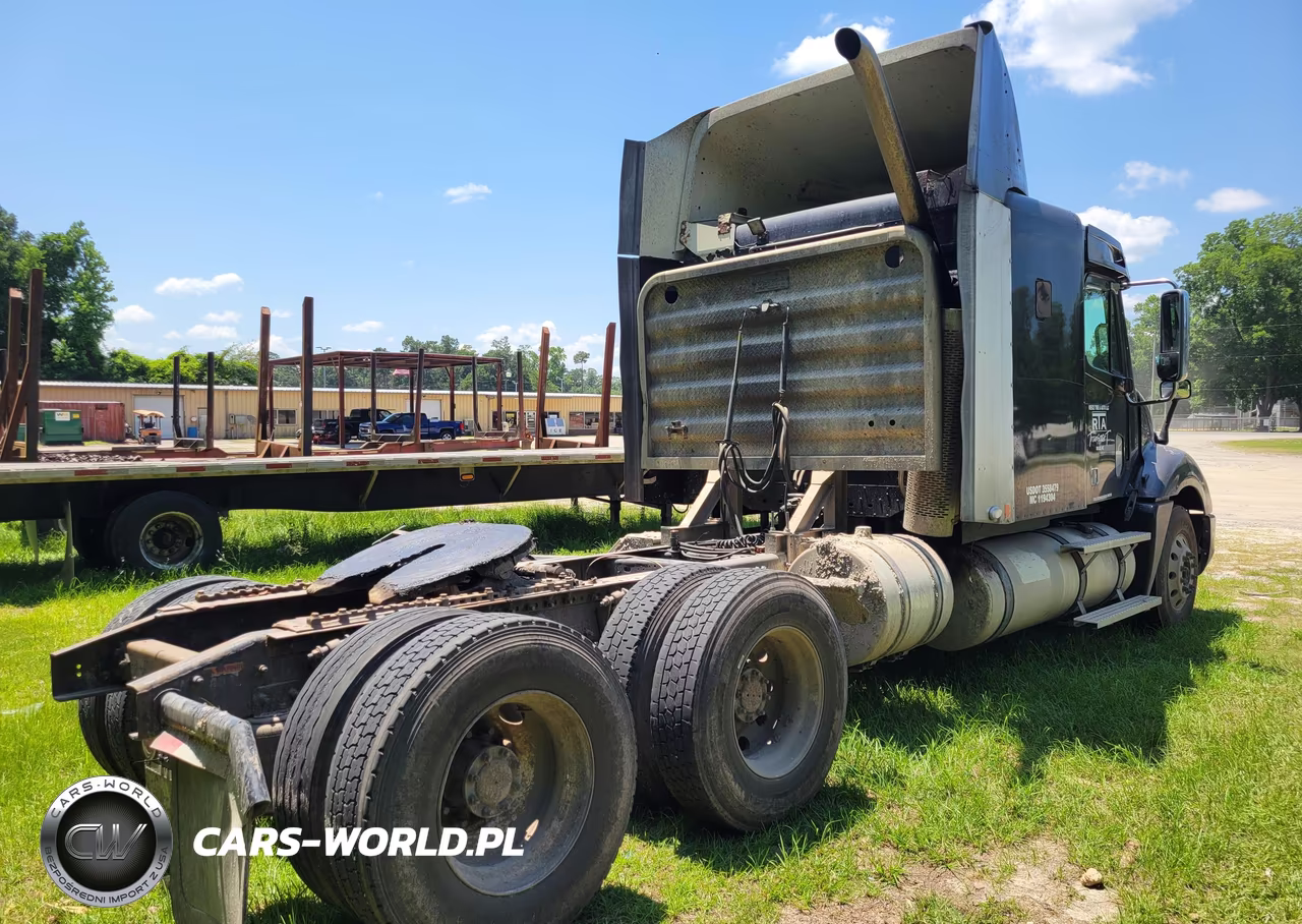 2007 Freightliner Conventional Columbia VIN:1FUJA6CK37LY41295 - 4