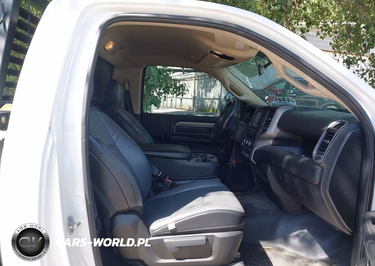 2019 Ram 2500 Tradesman 4X2 8' Box VIN:3C6MR4AJ3KG597950 - 5