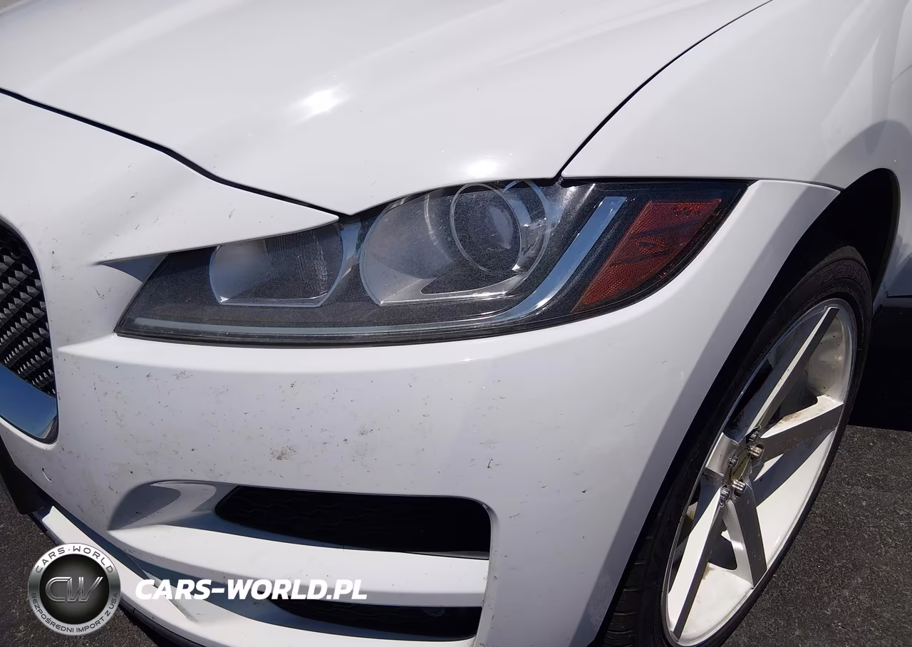 2020 Jaguar F-Pace Premium P250 Awd Automatic VIN:SADCJ2FX3LA617776 - 6
