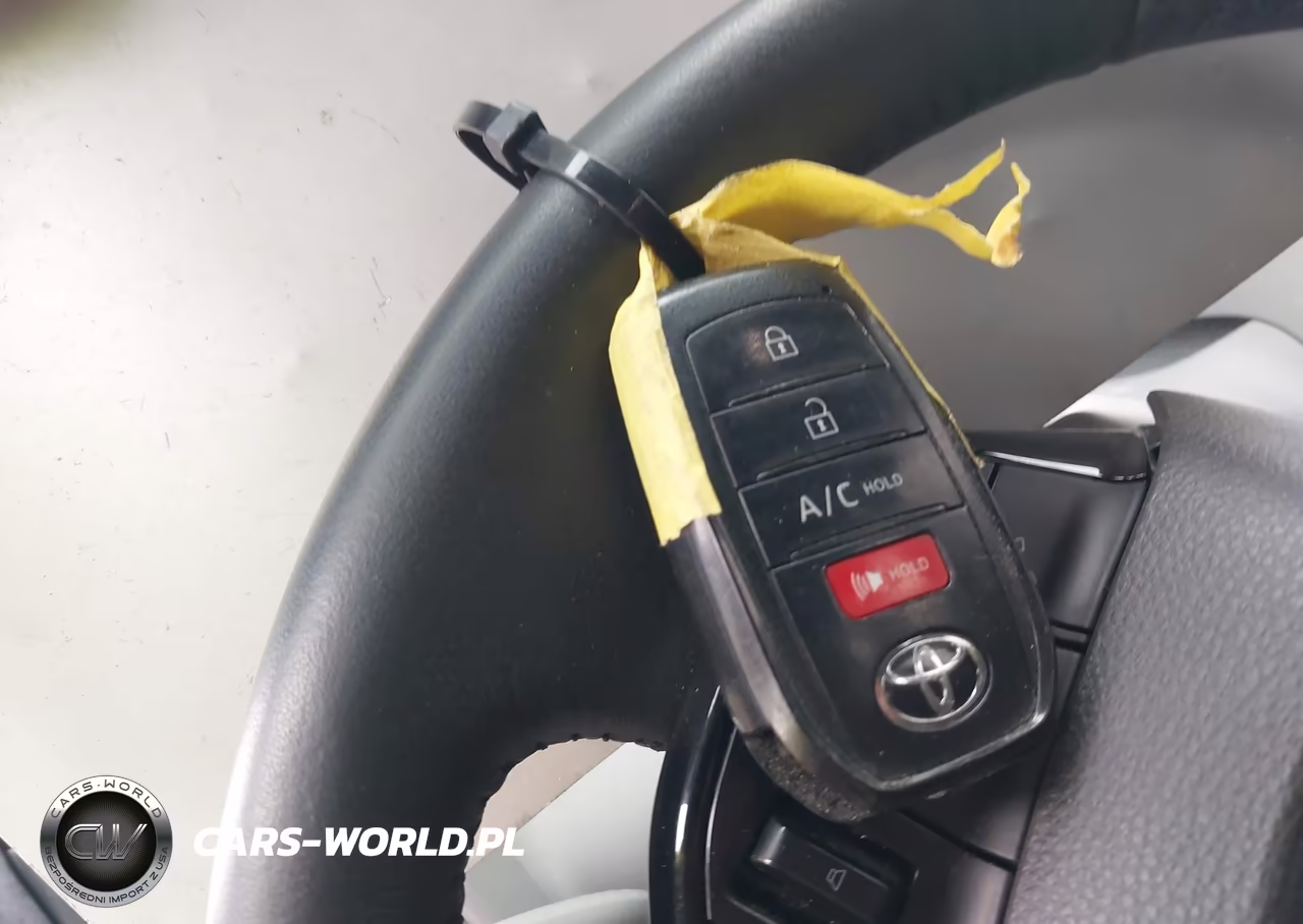 2023 Toyota Bz4X Xle VIN:JTMABACA2PA043865 - 11