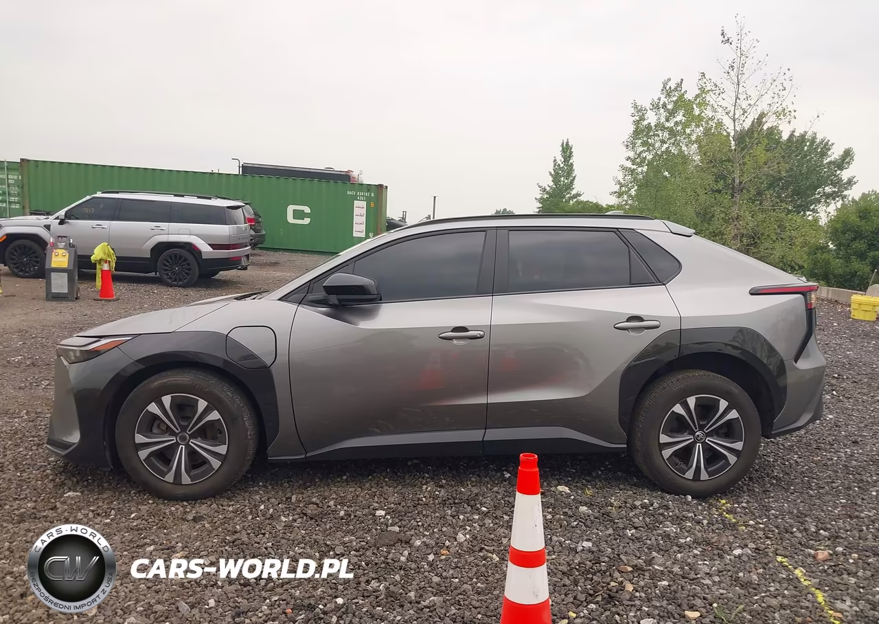 2023 Toyota Bz4X Xle VIN:JTMABACA2PA043865 - 14