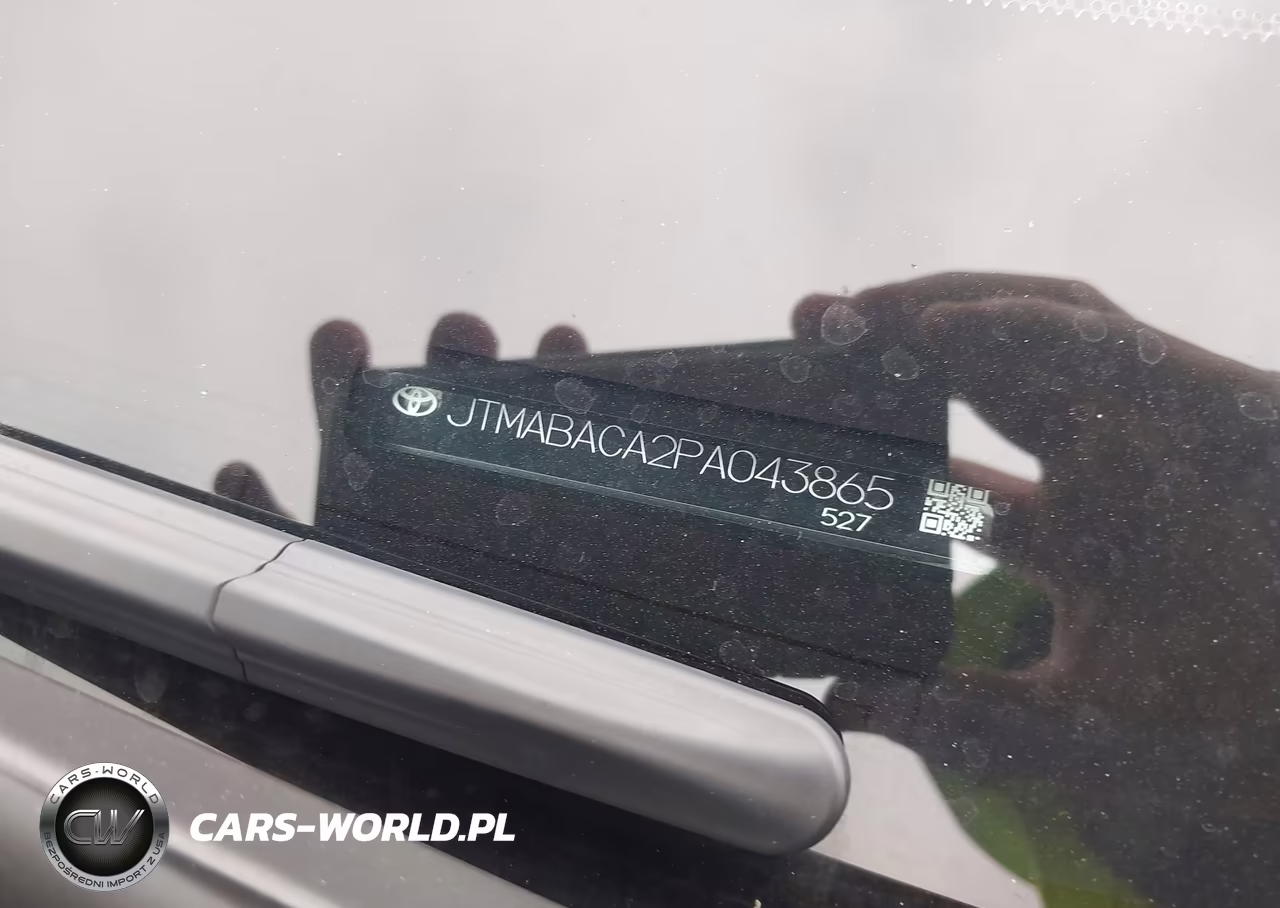 2023 Toyota Bz4X Xle VIN:JTMABACA2PA043865 - 19