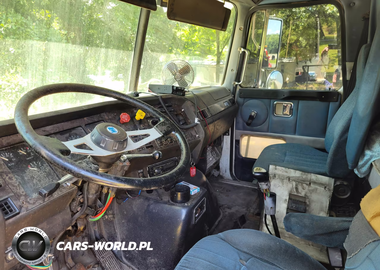 1995 White-GMC Aero Wia VIN:4V1WDBJG6SN696053 - 6