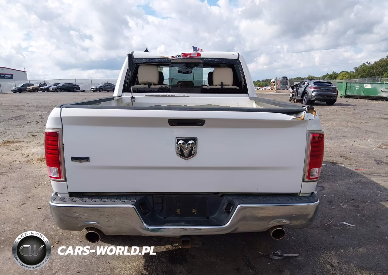 2016 Ram 1500 Laramie VIN:1C6RR7NT8GS342956 - 16