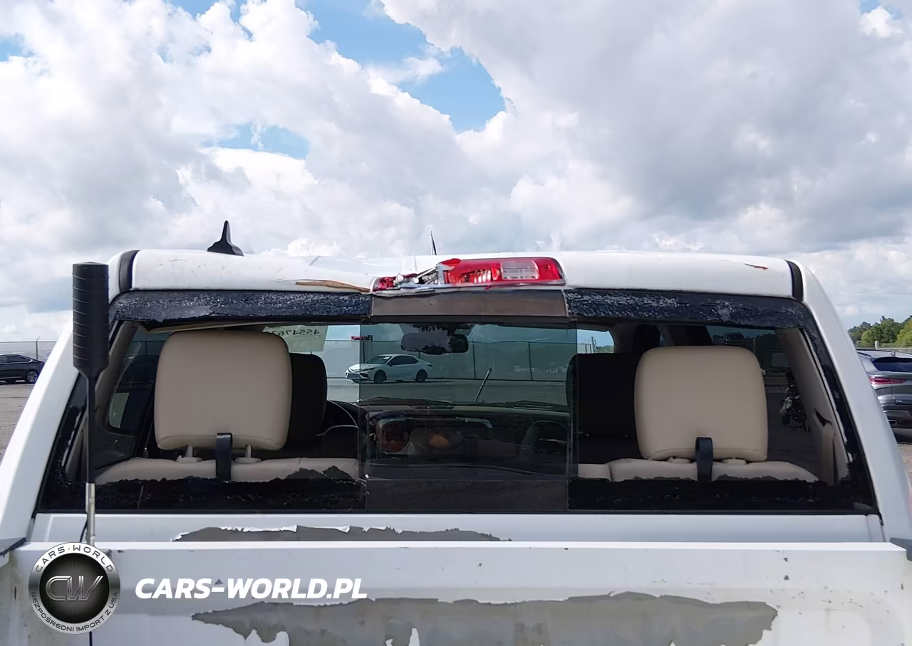 2016 Ram 1500 Laramie VIN:1C6RR7NT8GS342956 - 20