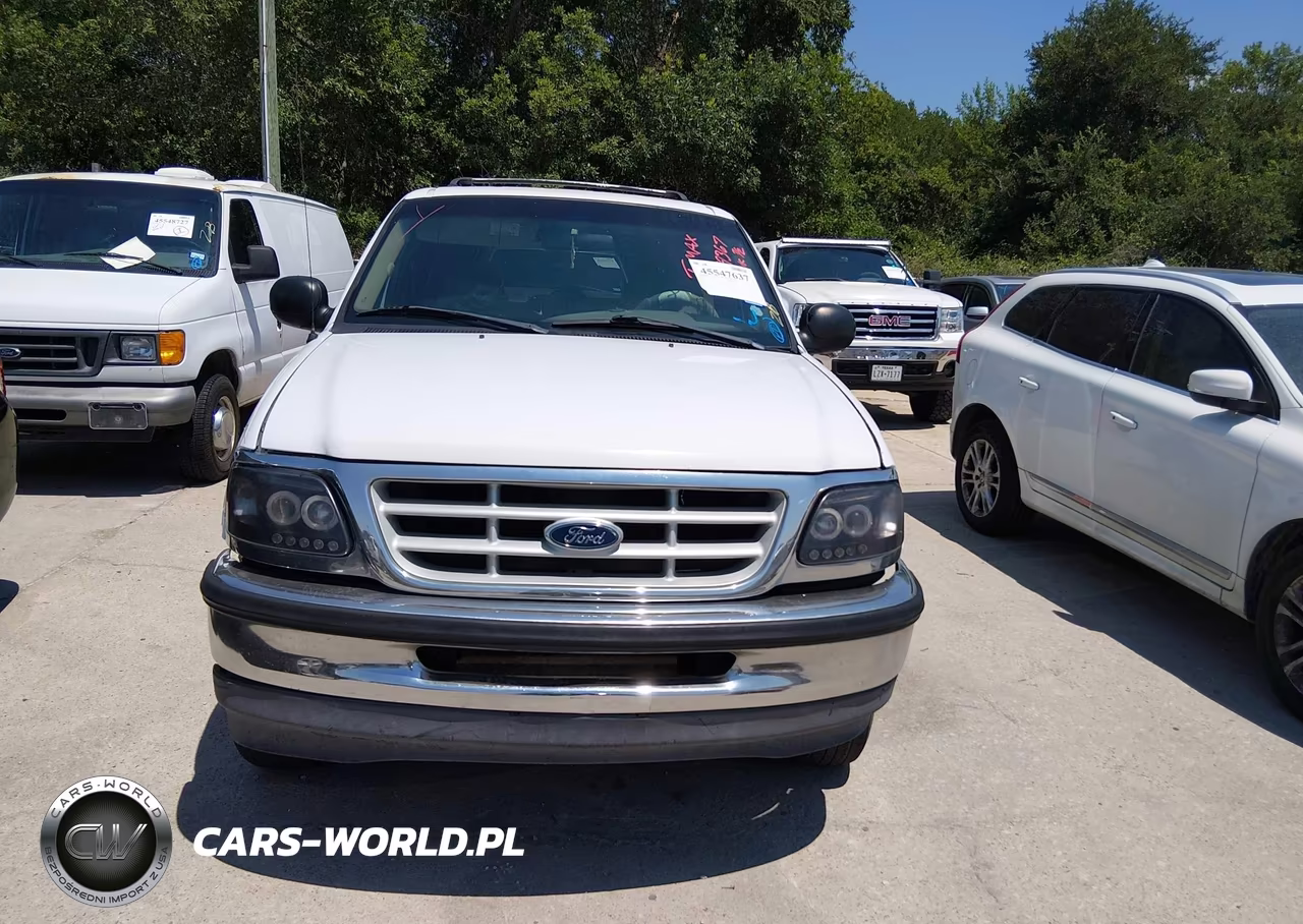 1999 Ford Expedition Xlt VIN:1FMRU1867XLB99367 - 12