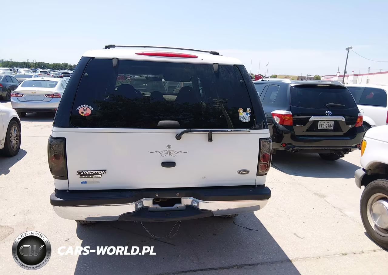 1999 Ford Expedition Xlt VIN:1FMRU1867XLB99367 - 16